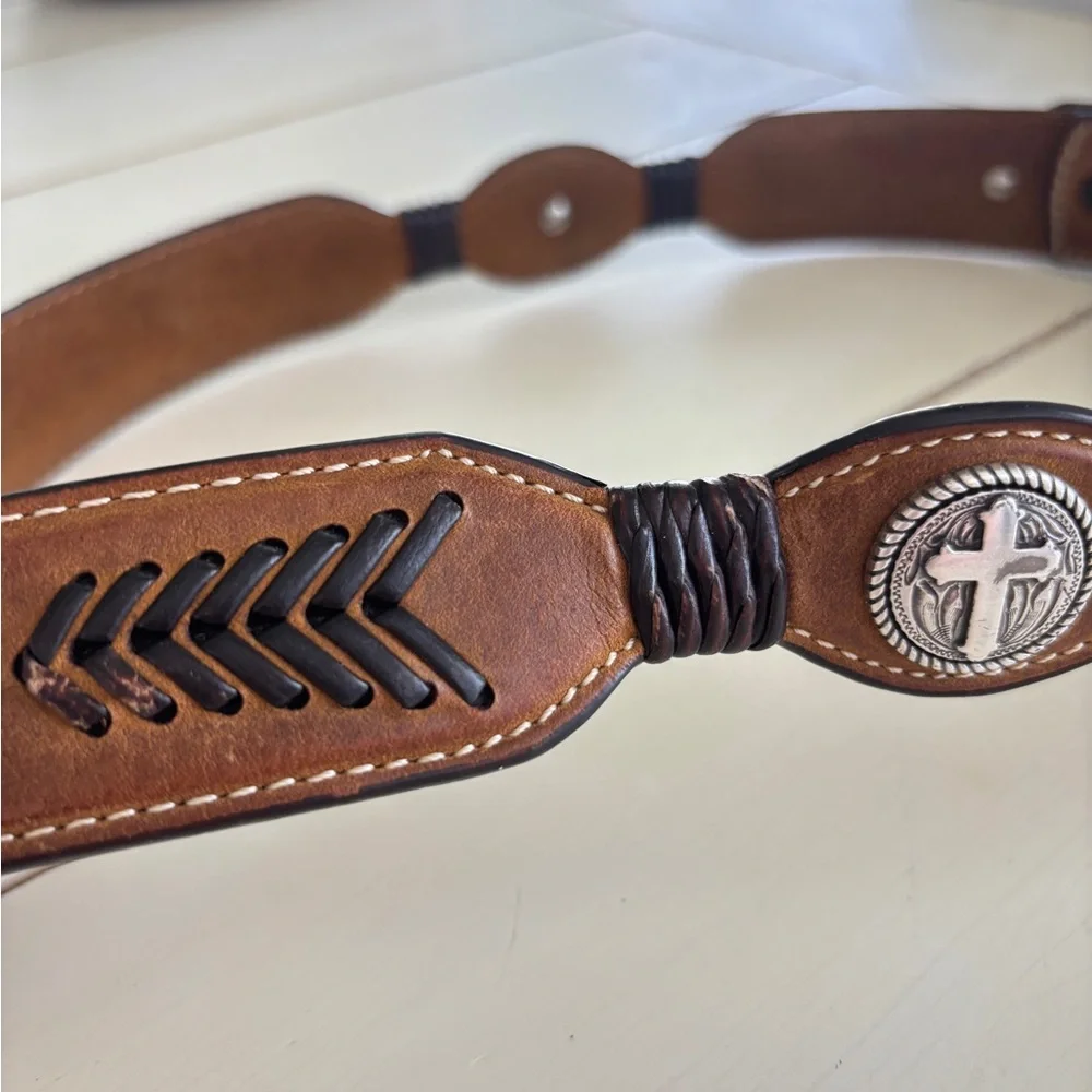 Cavender's Brown Leather Belt Men’s 34 Cross Detail 9750444